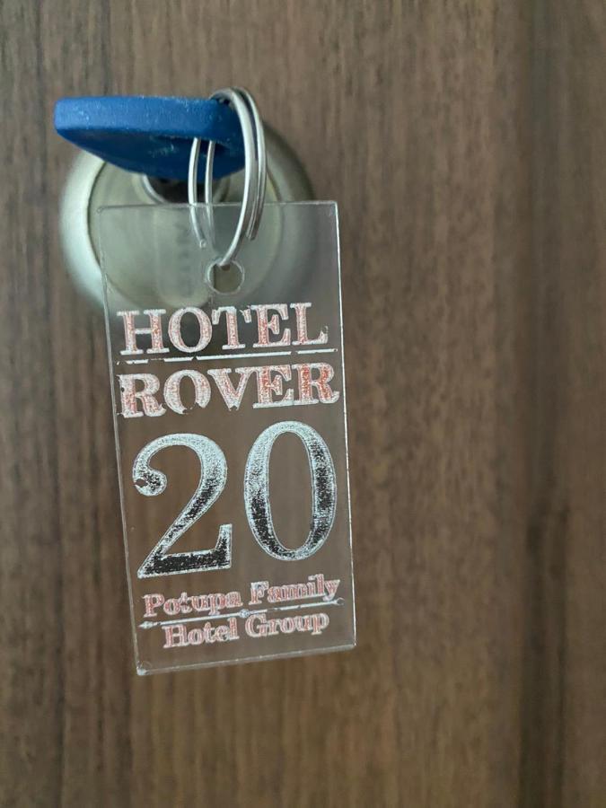 Hotel Rover ลวีฟ ภายนอก รูปภาพ
